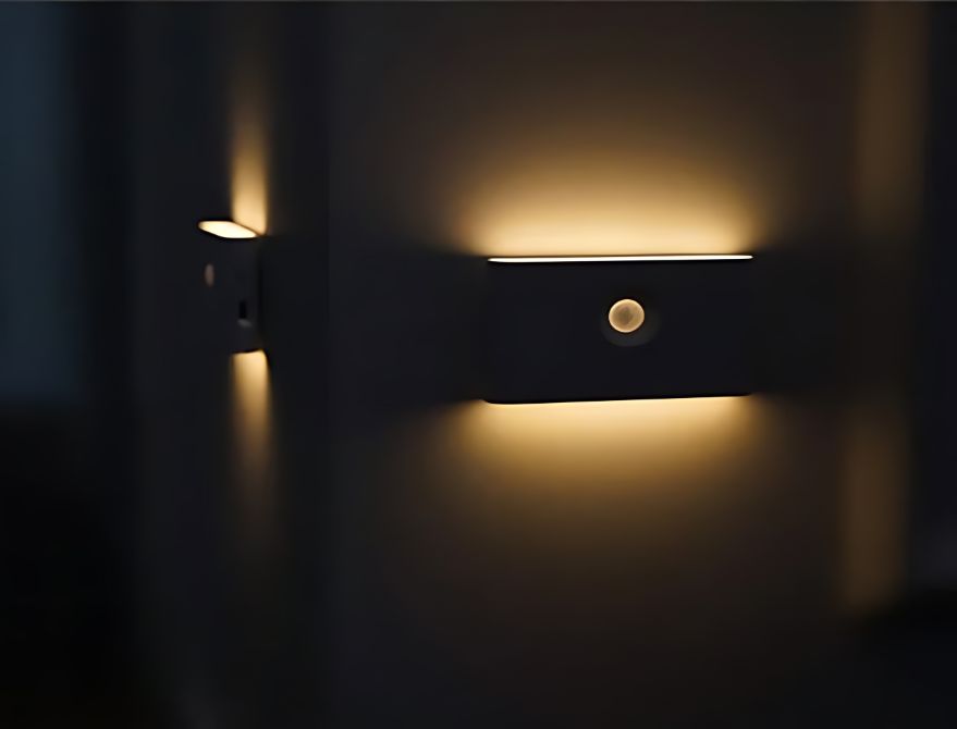 Veilleuse lampe avec détecteur de mouvement et fonctionnant avec des LEDs | Caractéristiques