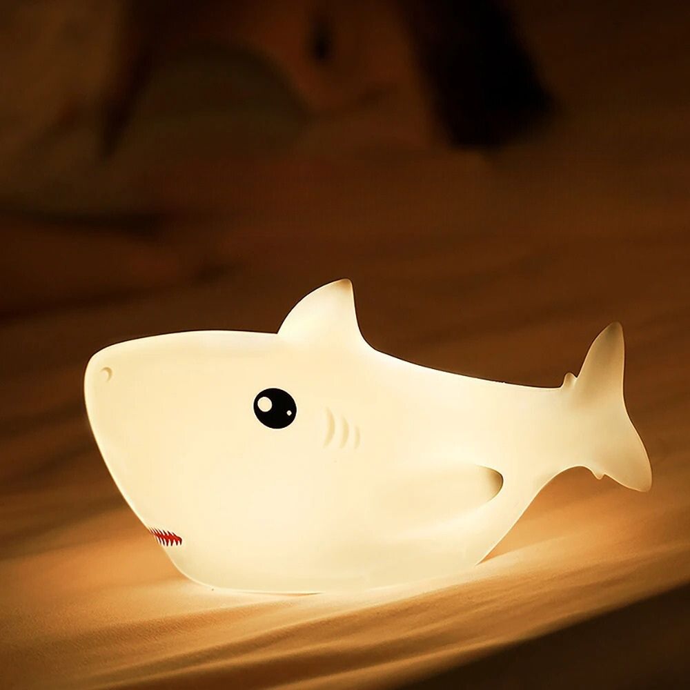 Veilleuse requin | Créez un cocon douillet pour votre petit Blanc